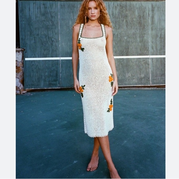 Rhode Alva Dress Marigold Crochet NWT in White Yellow Gold Floral - Picture 5 of 14